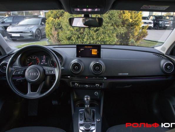 Audi A3 III (8V) Рестайлинг с пробегом 2018 года, цена 1 748 000 рублей, 96400 км, седан, Автокод Объявления