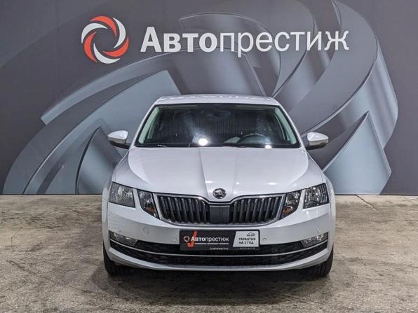 Skoda Octavia III (A7) Рестайлинг с пробегом 2018 года, цена 1 445 000 рублей, 158210 км, лифтбек, Автокод Объявления