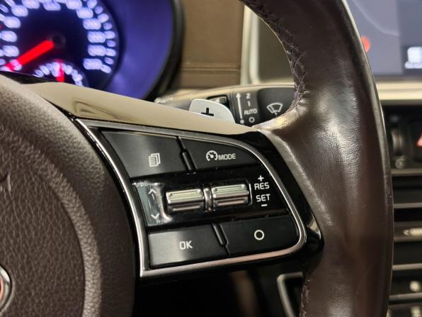 Kia Optima IV Рестайлинг с пробегом 2018 года, цена 1 797 000 рублей, 171617 км, седан, Автокод Объявления