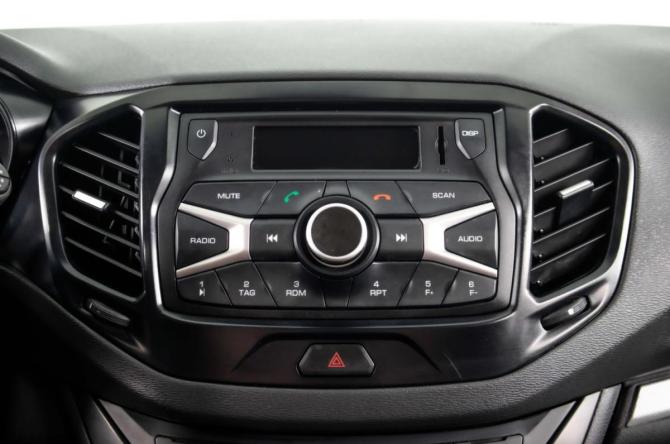 Lada (ВАЗ) Vesta I с пробегом 2022 года, цена 1 329 000 рублей, 78167 км, универсал, Автокод Объявления