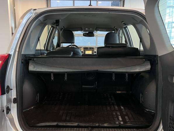 Toyota RAV4 III (XA30) Рестайлинг с пробегом 2012 года, цена 1 545 000 рублей, 127400 км, внедорожник, Автокод Объявления