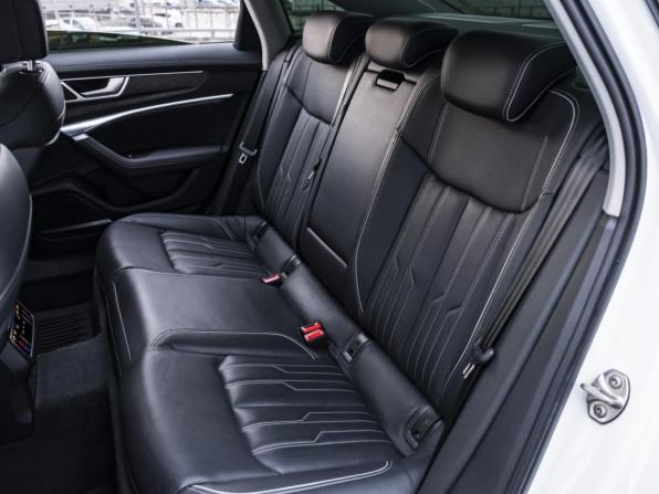 Audi A6 V (C8) с пробегом 2019 года, цена 4 398 000 рублей, 98471 км, седан, Автокод Объявления
