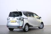 Toyota Sienta II Омск  - изображение 27