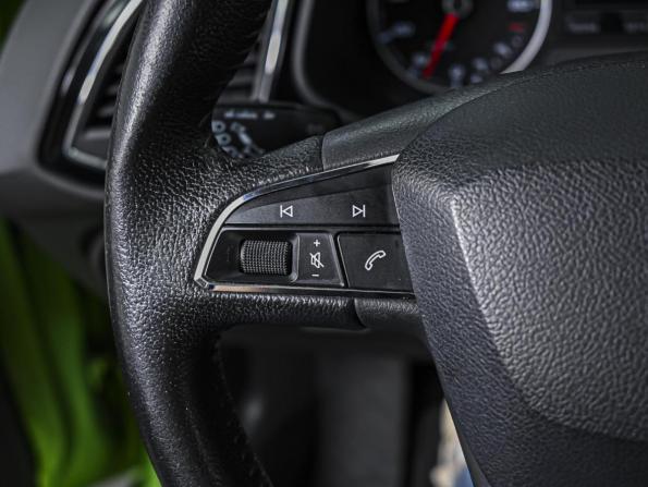 SEAT Leon III с пробегом 2013 года, цена 930 000 рублей, 192044 км, хэтчбек, Автокод Объявления