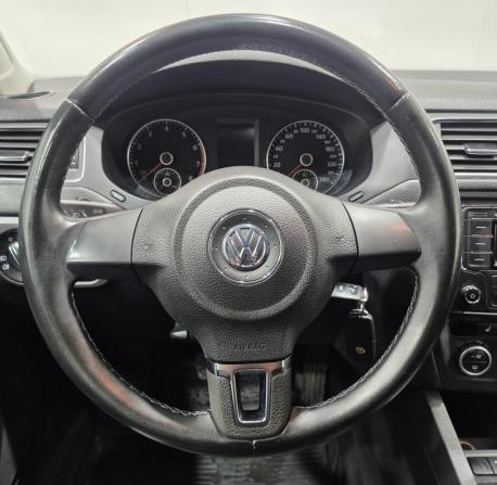 Volkswagen Jetta VI с пробегом 2014 года, цена 969 000 рублей, 98000 км, седан, Автокод Объявления