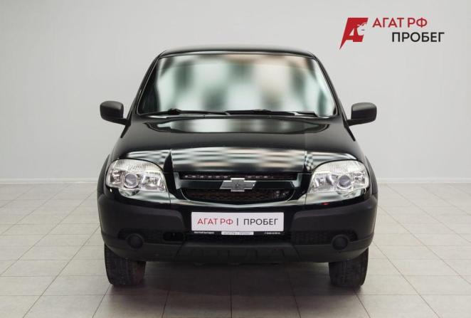 Chevrolet Niva I Рестайлинг с пробегом 2018 года, цена 825 000 рублей, 54265 км, внедорожник, Автокод Объявления