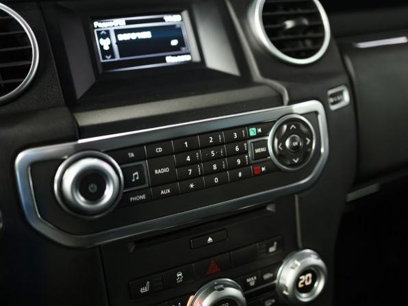 Land Rover Discovery IV Рестайлинг с пробегом 2013 года, цена 1 649 000 рублей, 258027 км, внедорожник, Автокод Объявления