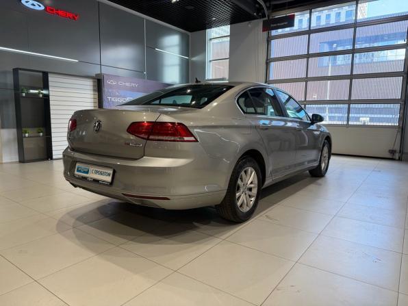 Volkswagen Passat B8 с пробегом 2017 года, цена 2 010 000 рублей, 137093 км, седан, Автокод Объявления