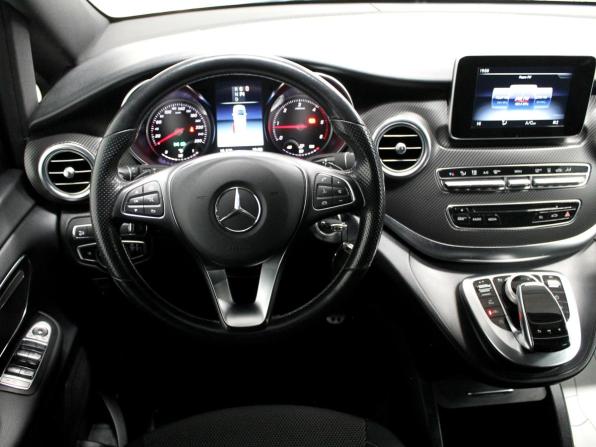 Mercedes-Benz V-Класс III (W447) с пробегом 2018 года, цена 5 405 000 рублей, 78378 км, минивэн, Автокод Объявления