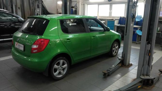 Skoda Fabia II Рестайлинг с пробегом 2014 года, цена 570 000 рублей, 141660 км, хэтчбек, Автокод Объявления