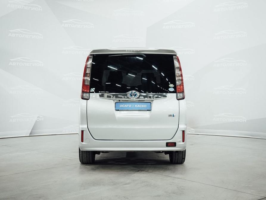 Toyota Noah III (R80) Новосибирск  - изображение 6