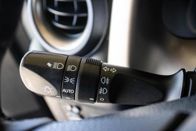 Toyota RAV4 IV (XA40) с пробегом 2014 года, цена 2 399 000 рублей, 136025 км, внедорожник, Автокод Объявления
