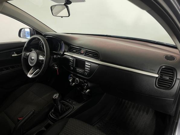 Kia Rio IV с пробегом 2018 года, цена 1 099 000 рублей, 188447 км, седан, Автокод Объявления