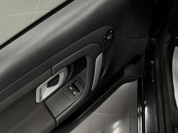 Skoda Fabia II с пробегом 2009 года, цена 640 000 рублей, 157094 км, хэтчбек, Автокод Объявления