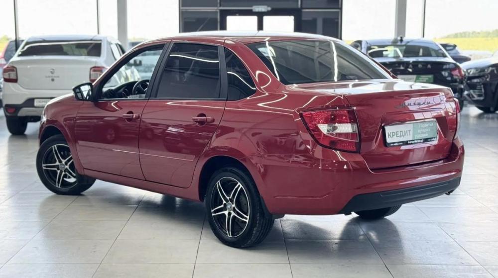 Lada (ВАЗ) Granta I Рестайлинг Шахты  - изображение 4