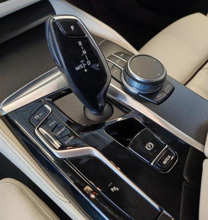BMW 5 серии VII (G30/G31/G38) Рестайлинг с пробегом 2020 года, цена 4 550 000 рублей, 93989 км, седан, Автокод Объявления