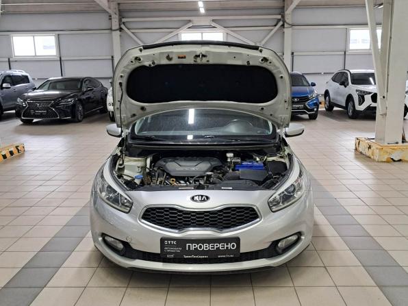 Kia Ceed II с пробегом 2014 года, цена 975 000 рублей, 143882 км, хэтчбек, Автокод Объявления