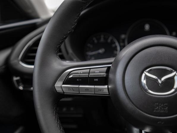 Mazda 3 IV (BP) с пробегом 2019 года, цена 1 999 000 рублей, 69076 км, седан, Автокод Объявления