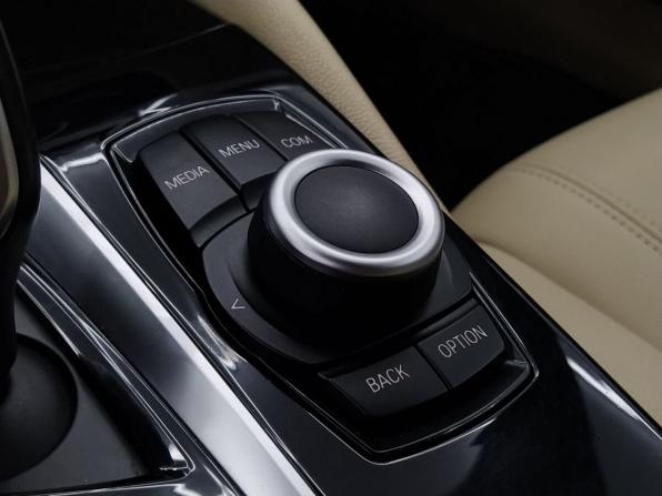 BMW 5 серии VII (G30/G31/G38) с пробегом 2018 года, цена 2 398 000 рублей, 220946 км, седан, Автокод Объявления