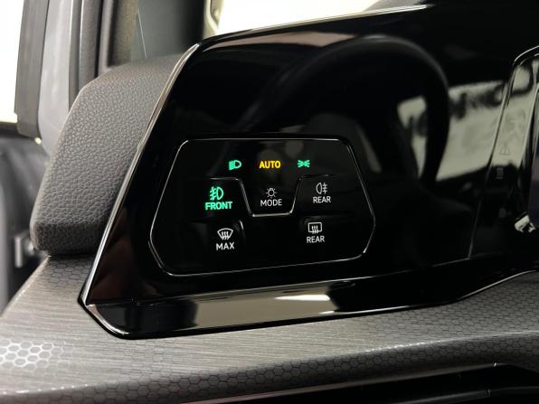 Volkswagen Golf GTI VIII с пробегом 2021 года, цена 4 650 000 рублей, 42072 км, хэтчбек, Автокод Объявления