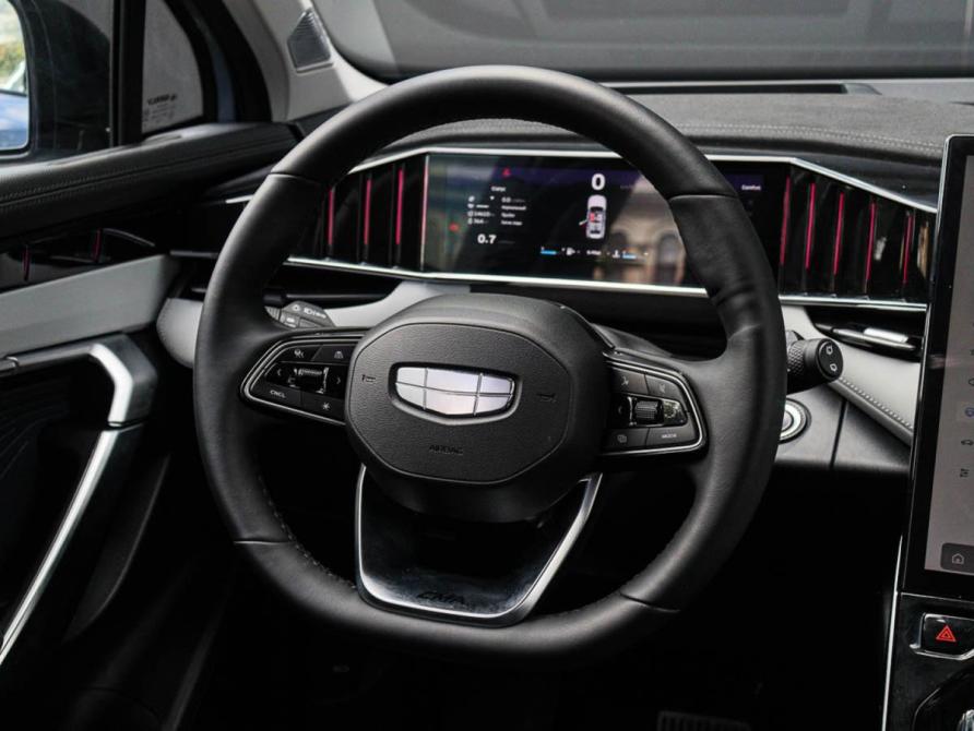 Geely Atlas II Москва  - изображение 13