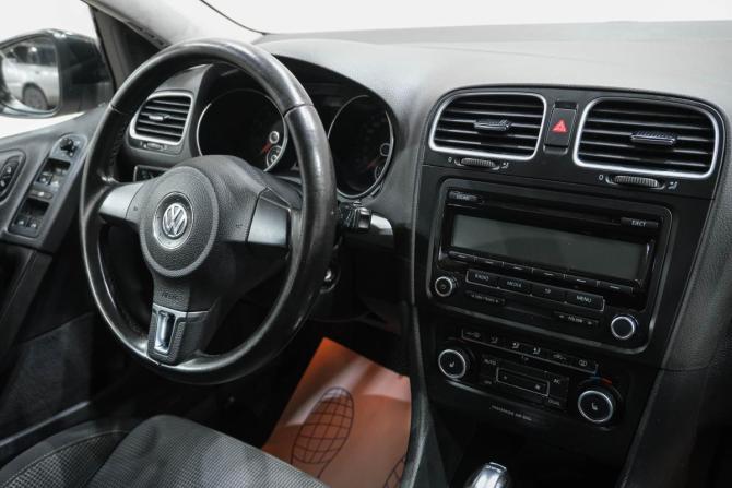Volkswagen Golf VI с пробегом 2011 года, цена 679 000 рублей, 142000 км, хэтчбек, Автокод Объявления