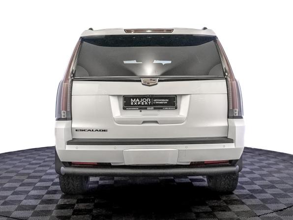 Cadillac Escalade IV с пробегом 2020 года, цена 6 100 000 рублей, 47064 км, внедорожник, Автокод Объявления