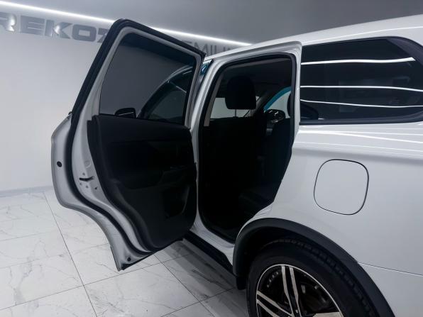 Mitsubishi Outlander III Рестайлинг 2 с пробегом 2015 года, цена 1 749 000 рублей, 179909 км, внедорожник, Автокод Объявления