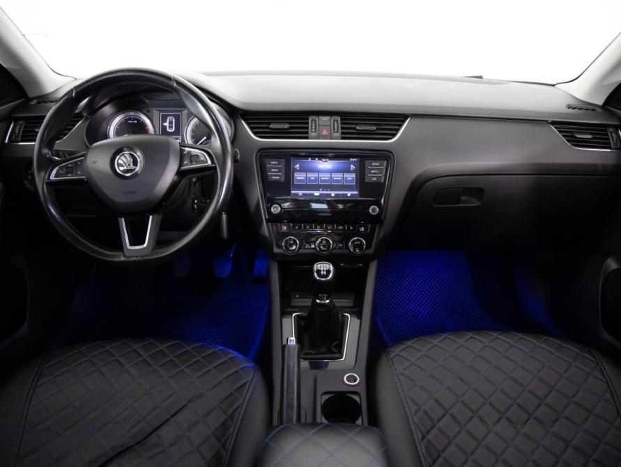 Skoda Octavia III (A7) Рестайлинг Санкт-Петербург  - изображение 9