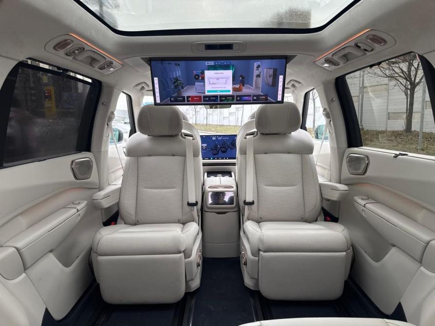 Lynk &amp; Co 900 Санкт-Петербург  - изображение 23