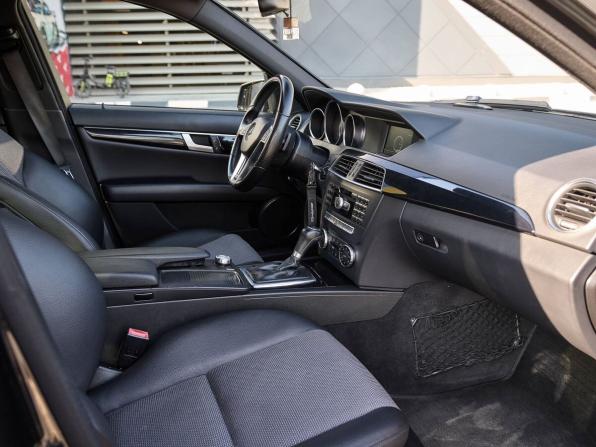 Mercedes-Benz C-Класс III (W204) Рестайлинг с пробегом 2013 года, цена 1 540 000 рублей, 199328 км, седан, Автокод Объявления