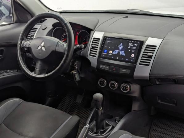 Mitsubishi Outlander II Рестайлинг с пробегом 2010 года, цена 890 000 рублей, 205122 км, внедорожник, Автокод Объявления