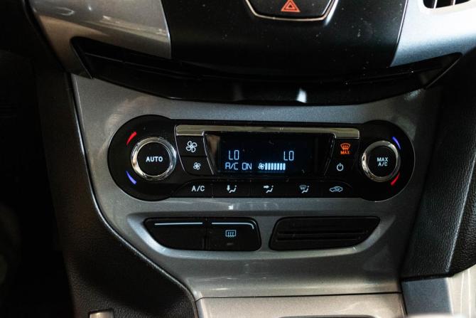 Ford Focus III с пробегом 2012 года, цена 899 000 рублей, 132776 км, седан, Автокод Объявления