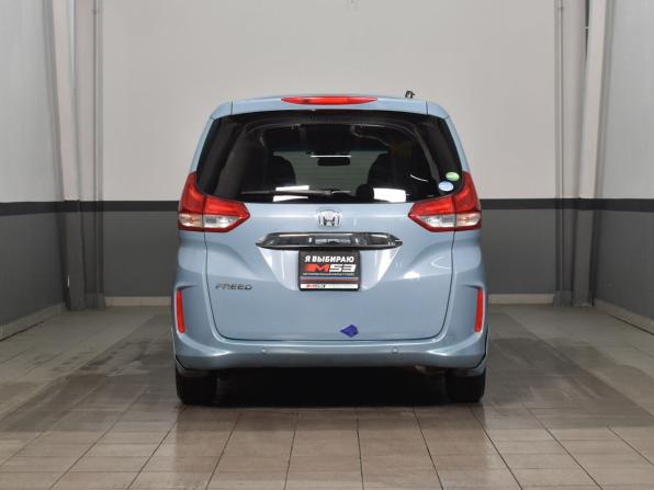 Honda Freed II Рестайлинг с пробегом 2020 года, цена 1 664 995 рублей, 70729 км, компактвэн, Автокод Объявления