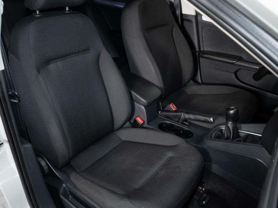 Volkswagen Jetta VI Рестайлинг Казань  - изображение 13
