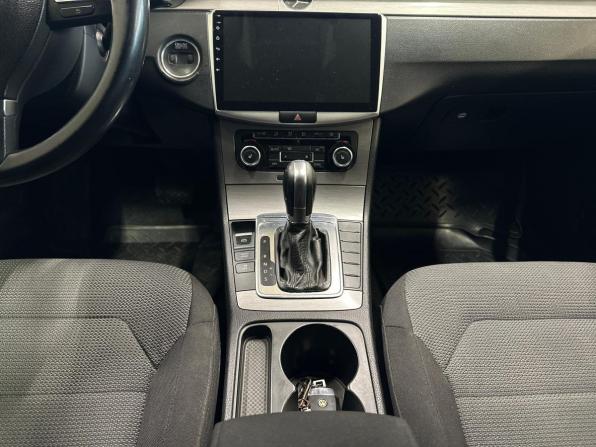 Volkswagen Passat B7 с пробегом 2011 года, цена 995 000 рублей, 166000 км, седан, Автокод Объявления