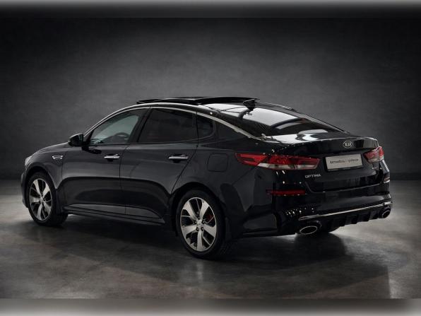 Kia Optima IV Рестайлинг с пробегом 2018 года, цена 2 015 000 рублей, 152000 км, седан, Автокод Объявления