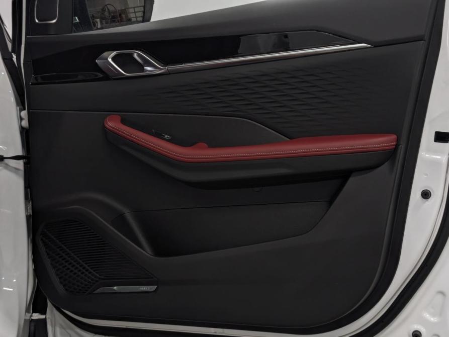 Geely Coolray I Рестайлинг Санкт-Петербург  - изображение 26