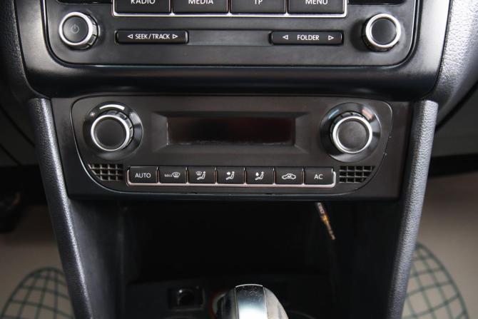 Volkswagen Polo V с пробегом 2011 года, цена 699 000 рублей, 196258 км, седан, Автокод Объявления