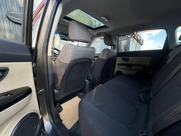 Kia Soul I с пробегом 2010 года, цена 699 000 рублей, 242000 км, хэтчбек, Автокод Объявления