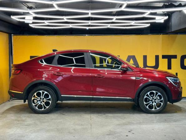 Renault Arkana I с пробегом 2021 года, цена 1 959 000 рублей, 53707 км, внедорожник, Автокод Объявления