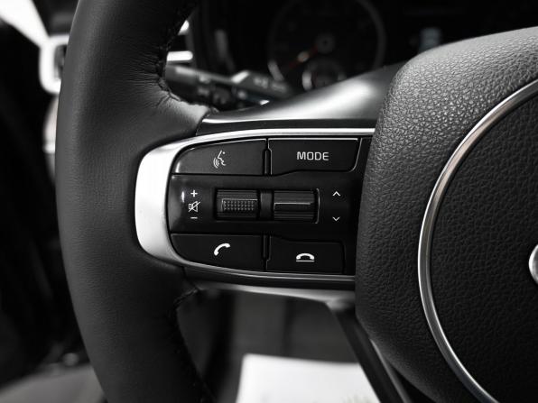 Kia K5 III с пробегом 2021 года, цена 2 350 000 рублей, 107460 км, седан, Автокод Объявления