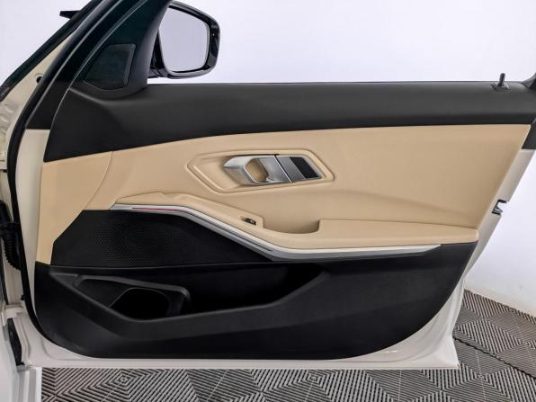 BMW 3 серии VII (G2x) с пробегом 2021 года, цена 3 350 000 рублей, 62780 км, седан, Автокод Объявления