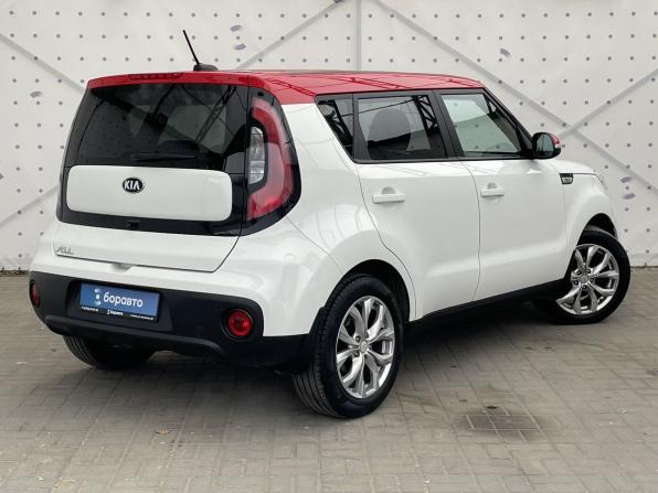Kia Soul II Рестайлинг с пробегом 2018 года, цена 1 580 000 рублей, 98833 км, хэтчбек, Автокод Объявления