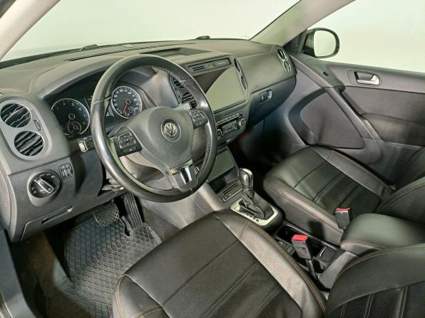 Volkswagen Tiguan I Рестайлинг с пробегом 2015 года, цена 1 349 000 рублей, 162000 км, внедорожник, Автокод Объявления