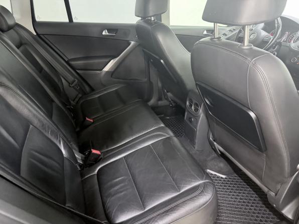 Volkswagen Tiguan I с пробегом 2009 года, цена 1 179 000 рублей, 196104 км, внедорожник, Автокод Объявления