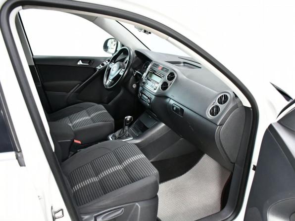 Volkswagen Tiguan I с пробегом 2011 года, цена 997 000 рублей, 252000 км, внедорожник, Автокод Объявления