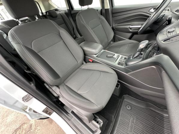 Ford Kuga II Рестайлинг с пробегом 2018 года, цена 1 720 000 рублей, 85000 км, внедорожник, Автокод Объявления