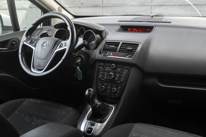 Opel Meriva B с пробегом 2012 года, цена 656 000 рублей, 165592 км, минивэн, Автокод Объявления