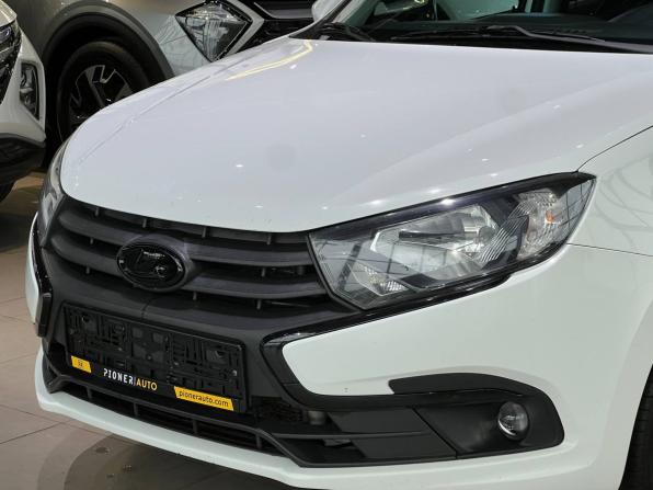 Lada (ВАЗ) Granta I Рестайлинг с пробегом 2019 года, цена 690 000 рублей, 151028 км, хэтчбек, Автокод Объявления